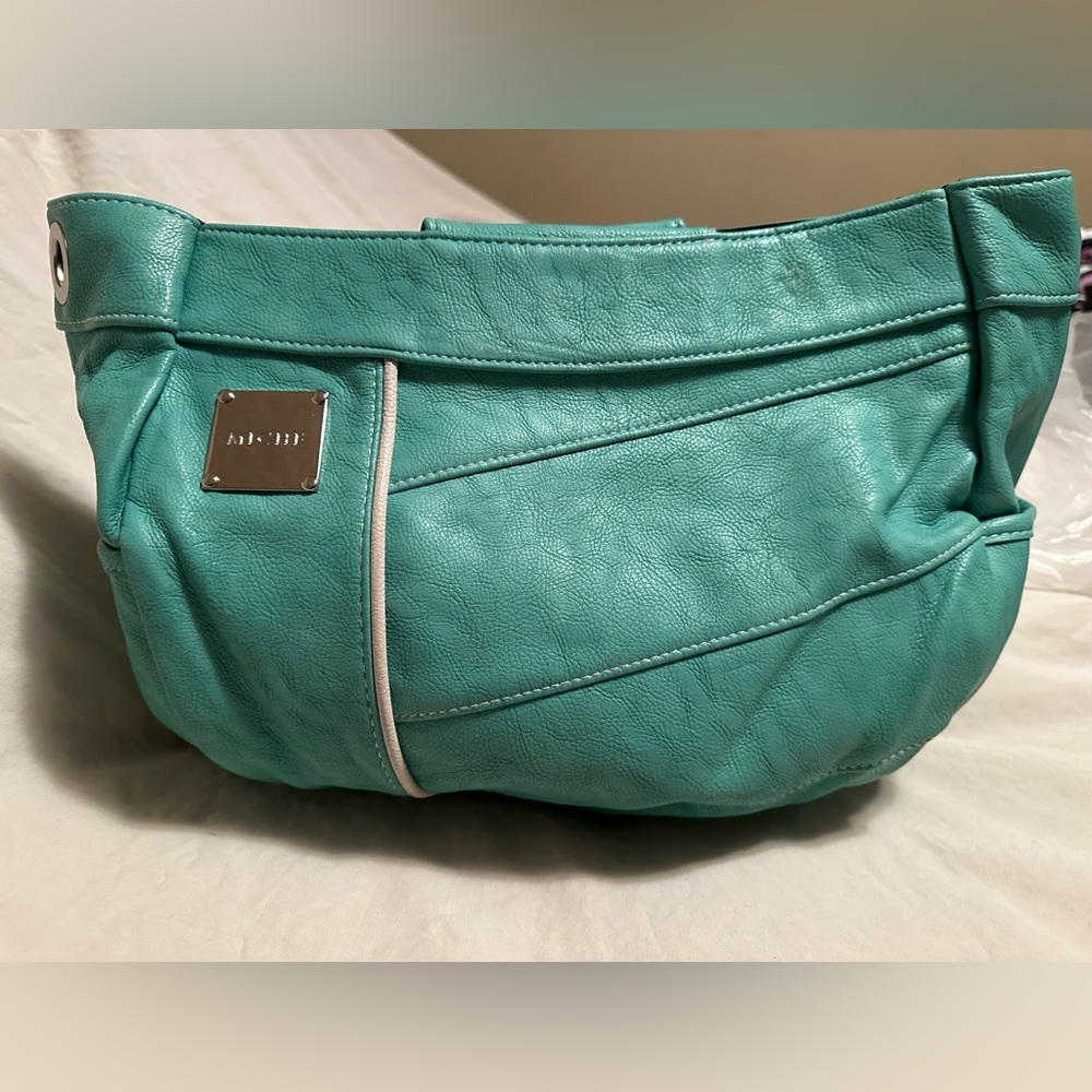 MICHI Demi cover Lana